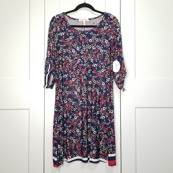 Harlow and rose floral dress - Picture 2 of 5